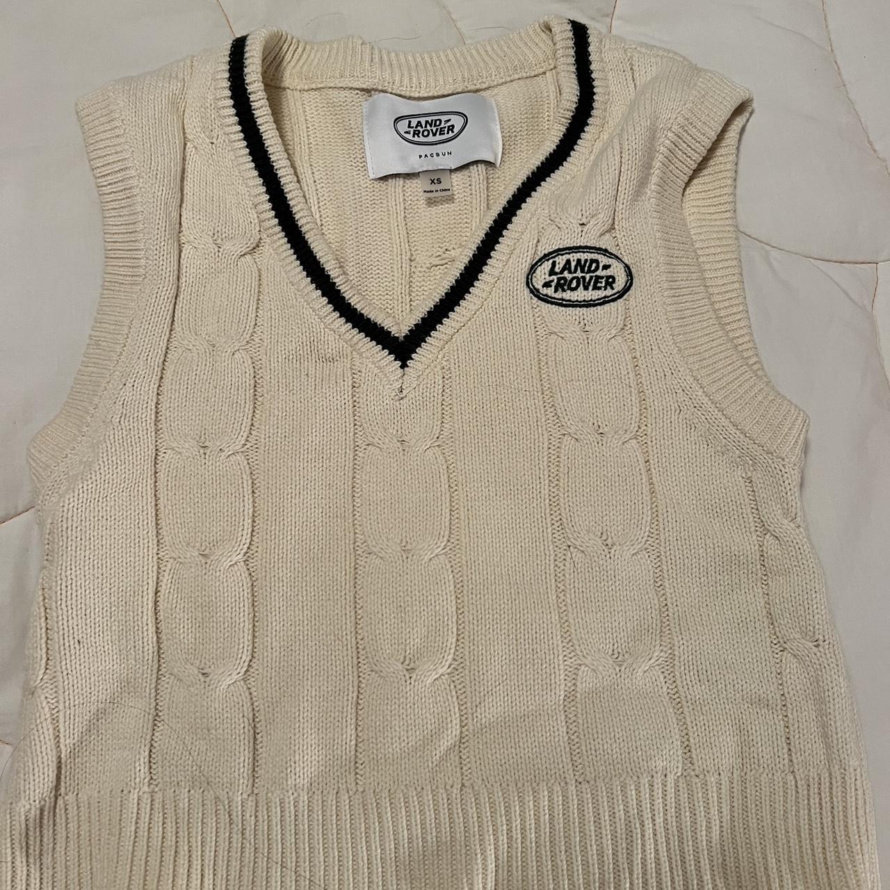 Pacsun limited edition Land Rover layer cardigan.... Depop