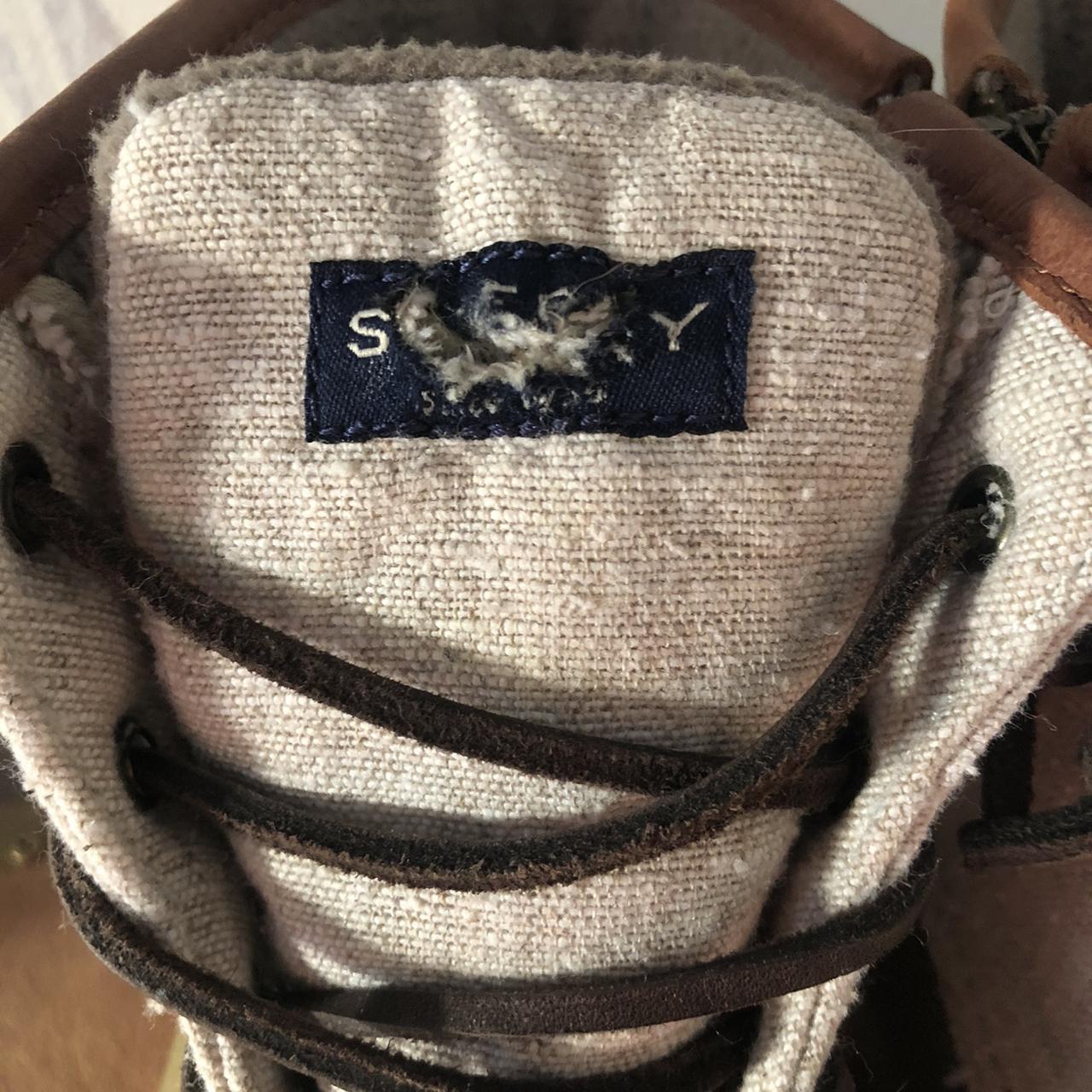 orange sperry duck boots