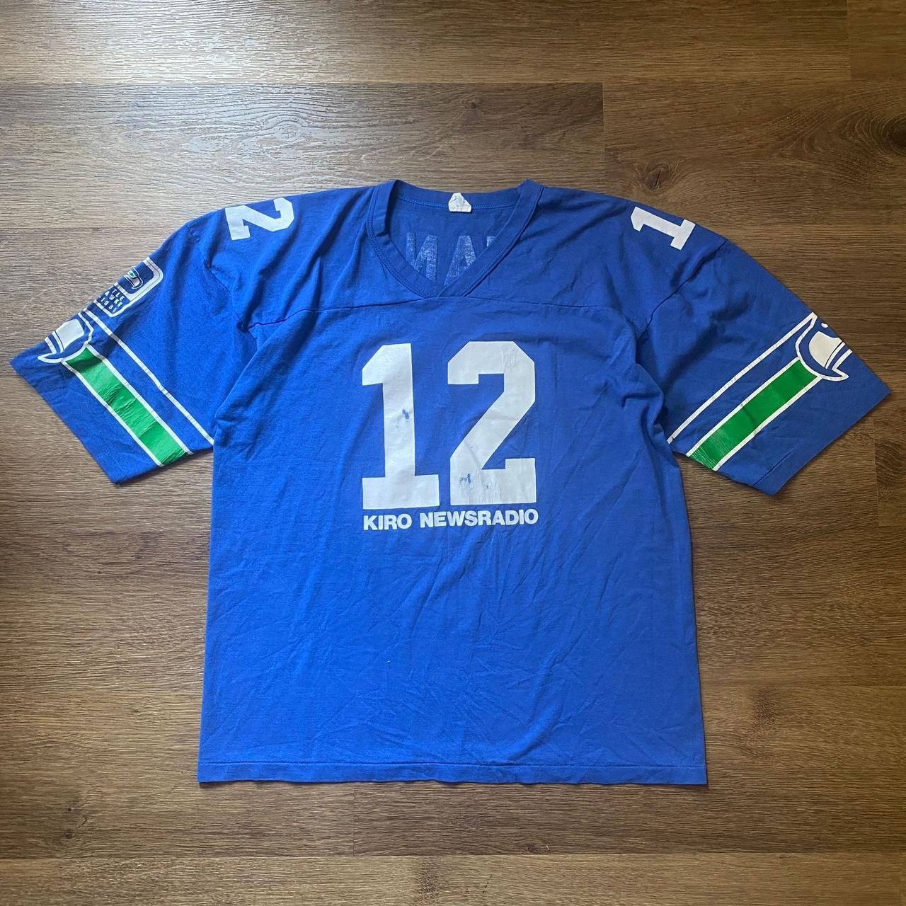 Vintage 1996 Pro Player T Shirt Seattle Seahawks - Depop