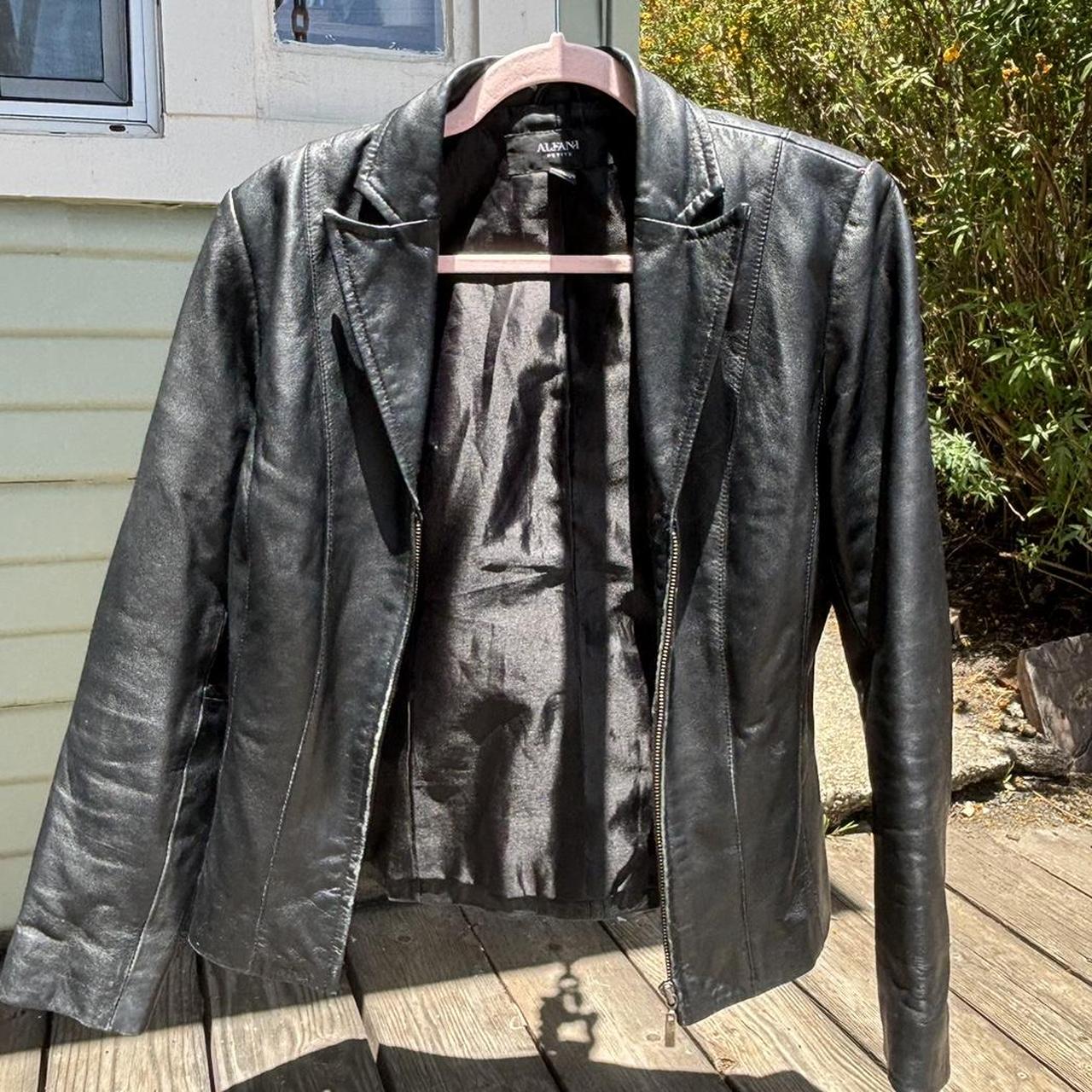 Alfani Petite 100 Leather Jacket Super cute. Depop