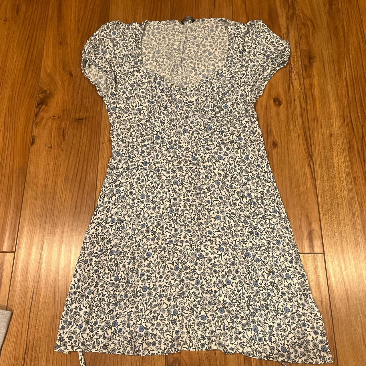 Cotton On Women's Blue And White Dress 