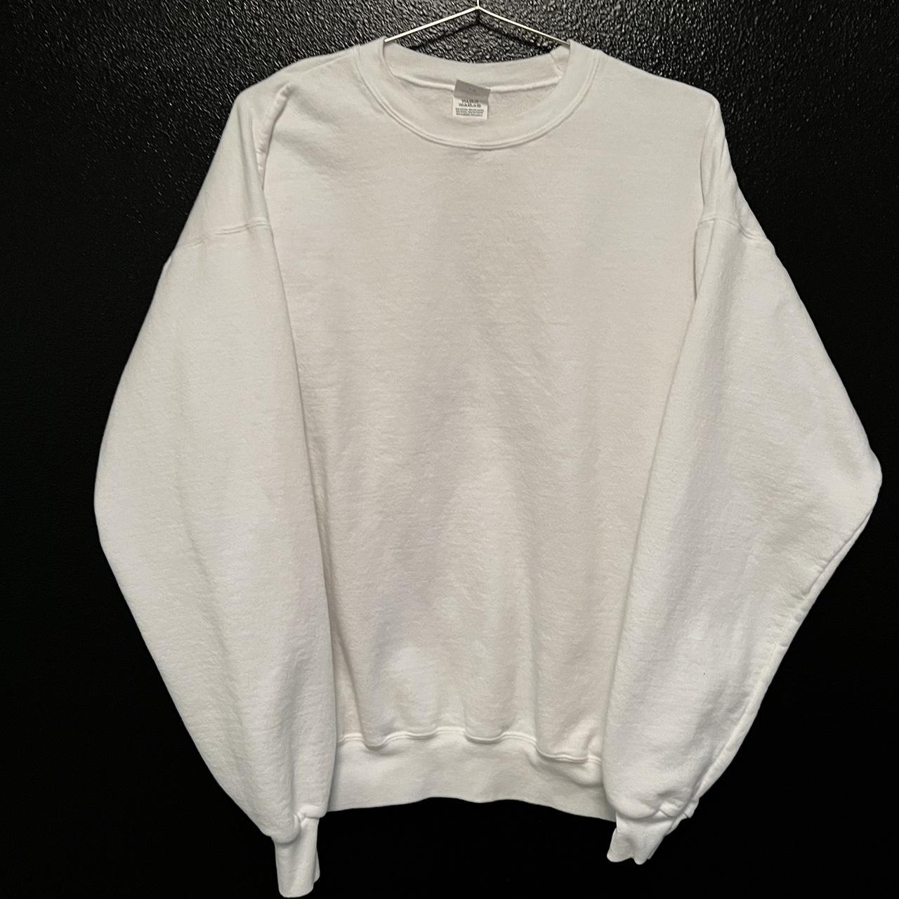 Hanes Women's White Sweatshirt | Depop