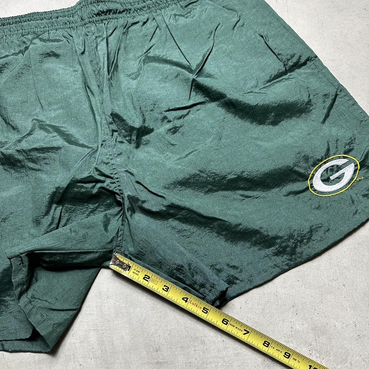 Vintage 90s Green Bay Packers Lee Sport Nylon Shorts Size 