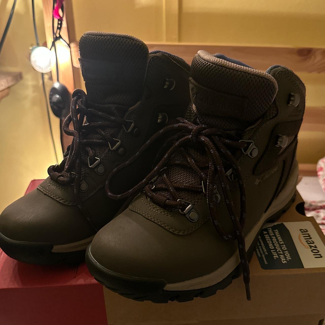 columbia mission creek women's boots