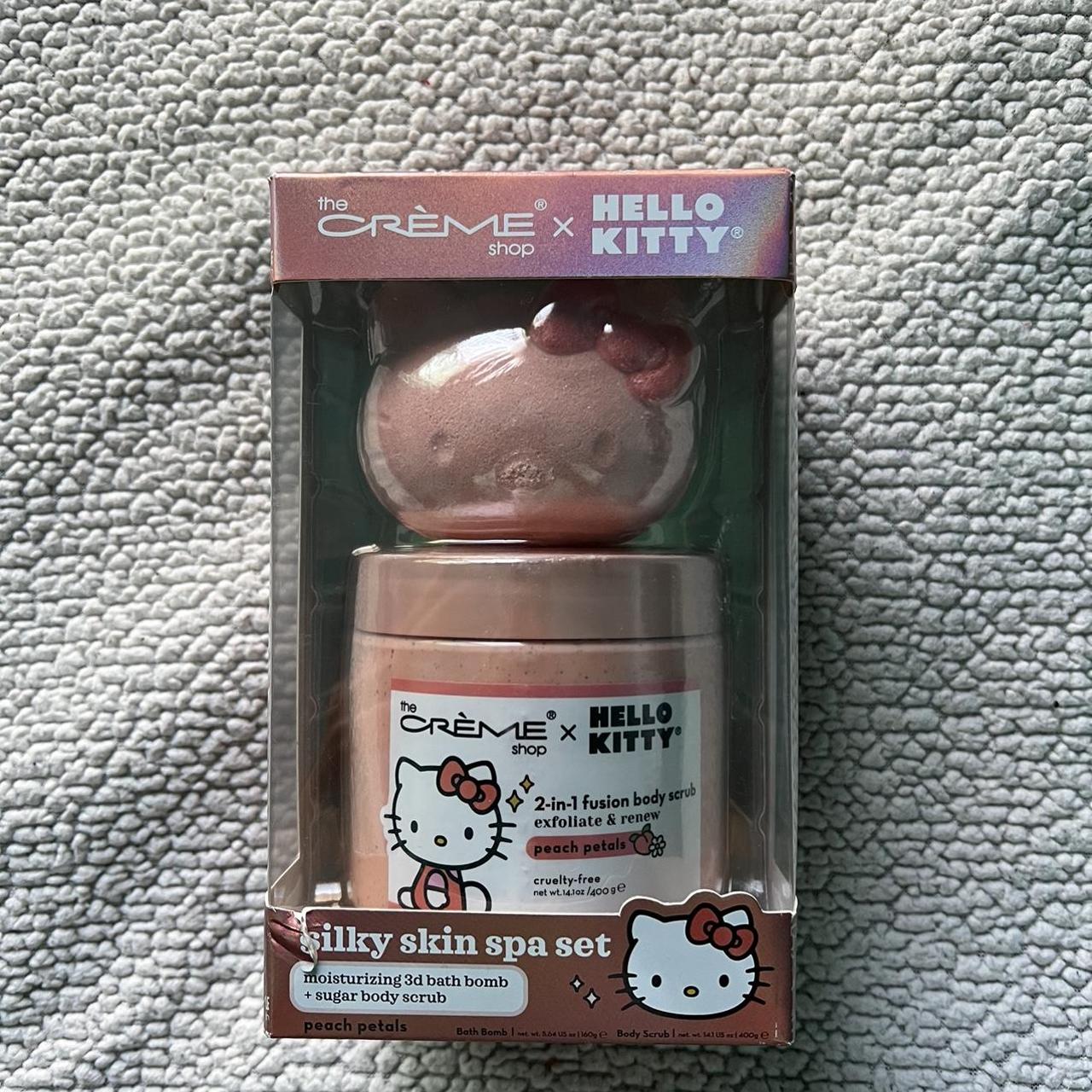 Hello Kitty x The Crème Shop Silky Skin Spa Set (Peach Petals)