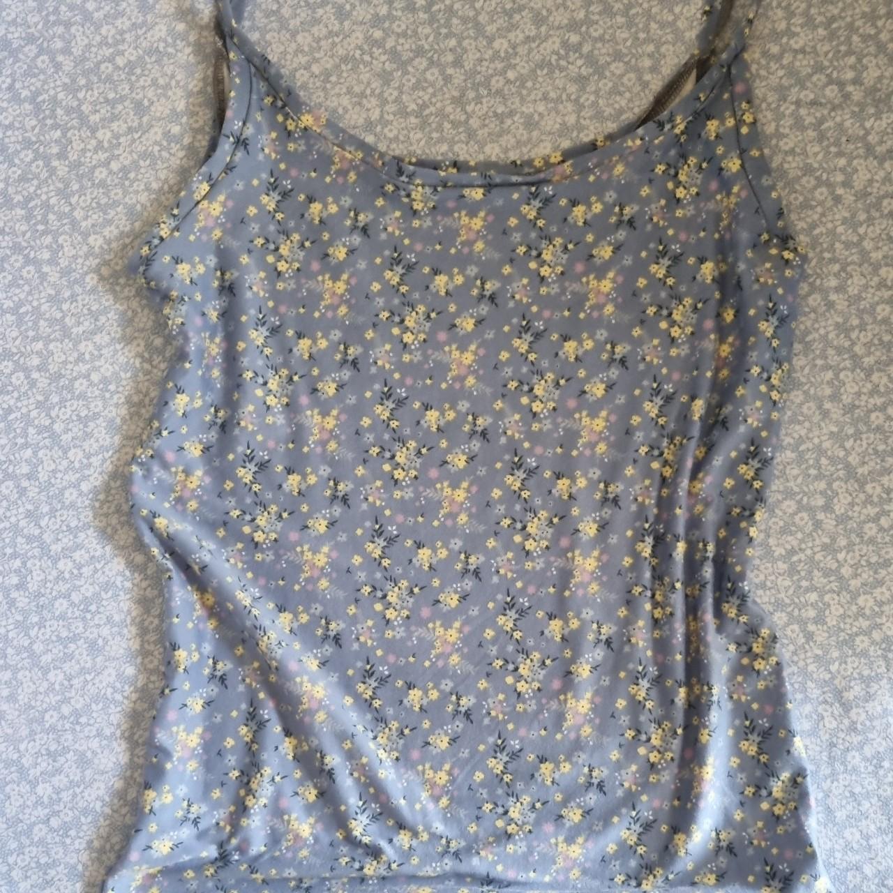 floral tank top measurements (use this as your size... - Depop