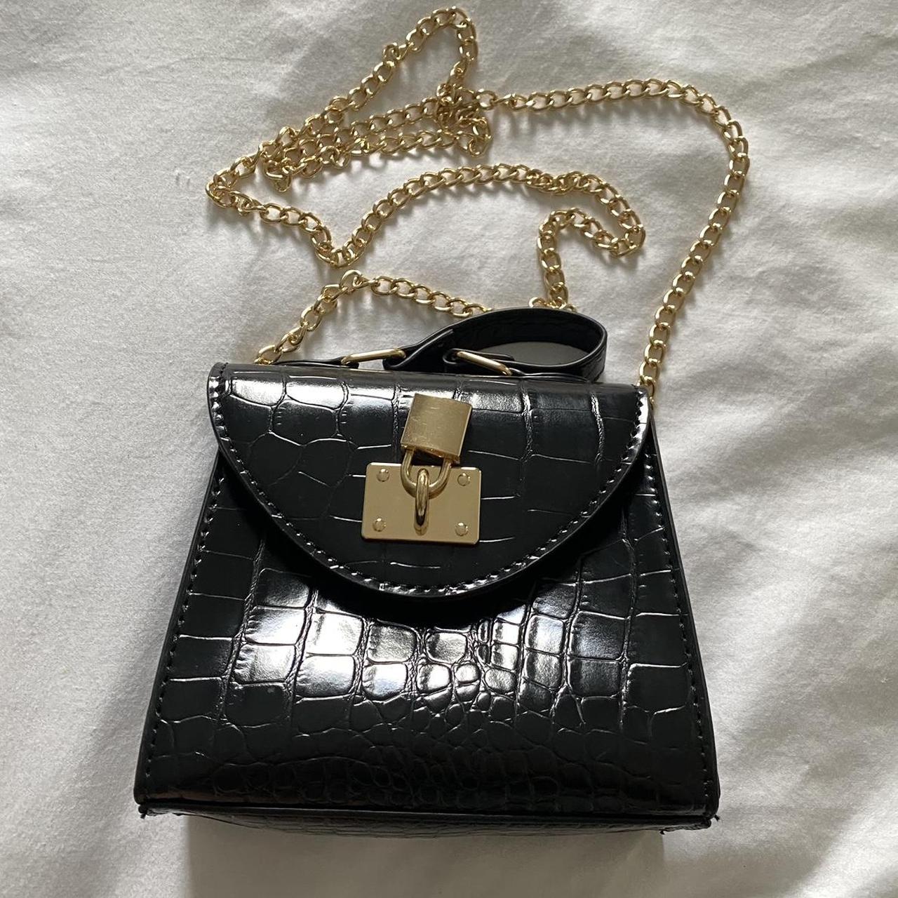 ꧁Little Black Textured Handbag꧂ ᯽ Gold accents ᯽... - Depop