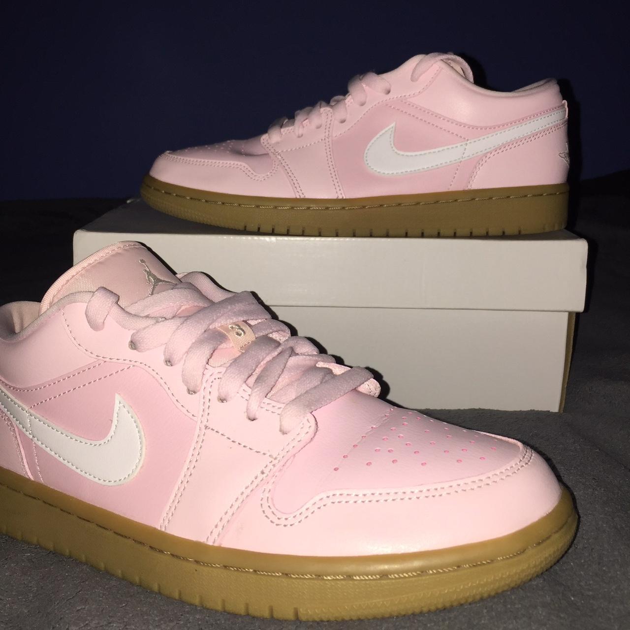 womens air jordan 1 low arctic pink