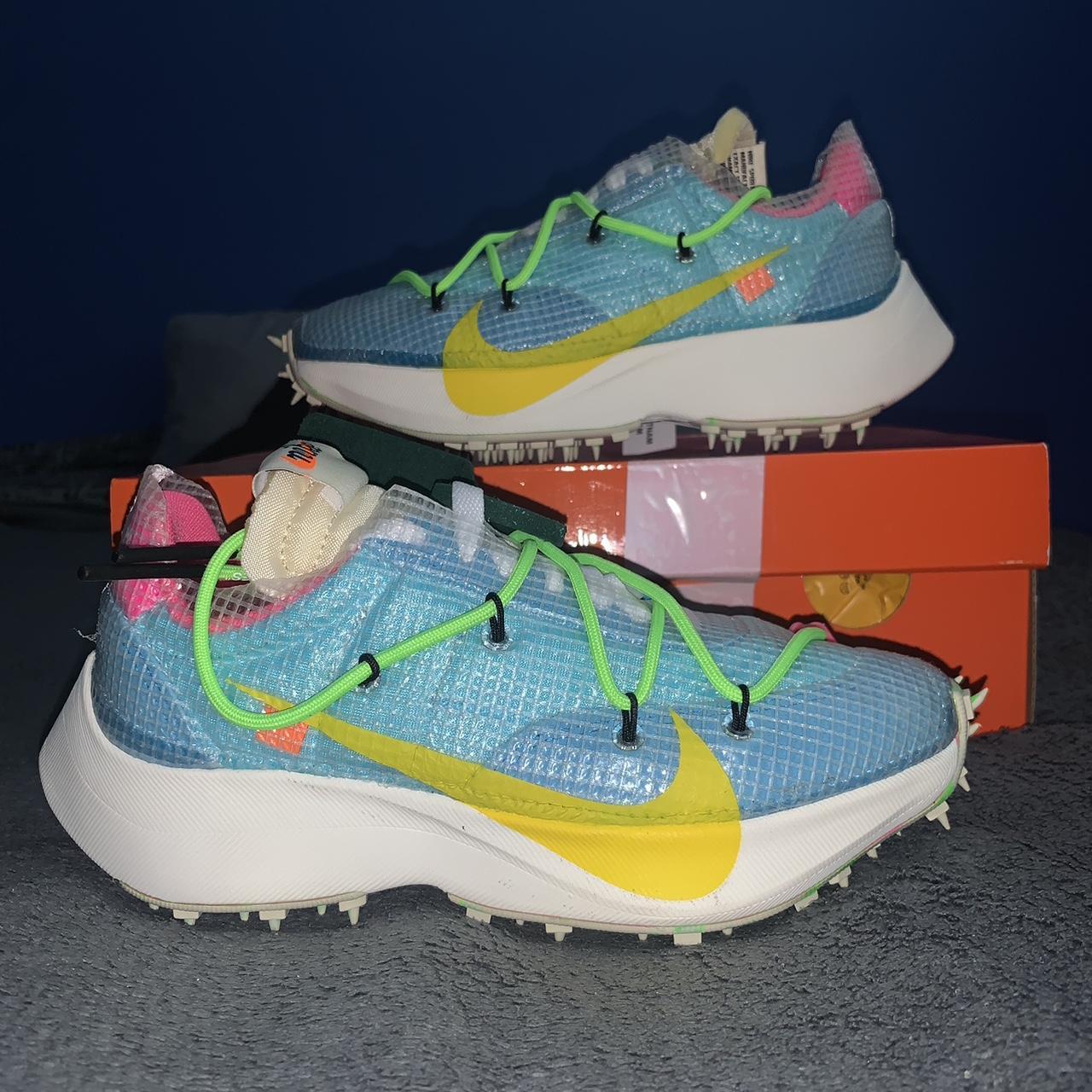 nike vapour street