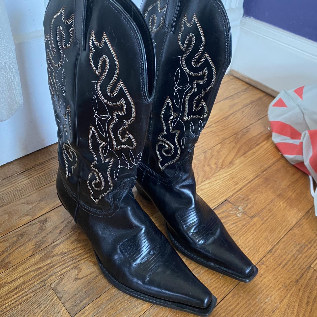 maria lya cowboy boots // women’s size 8 beautiful... - Depop