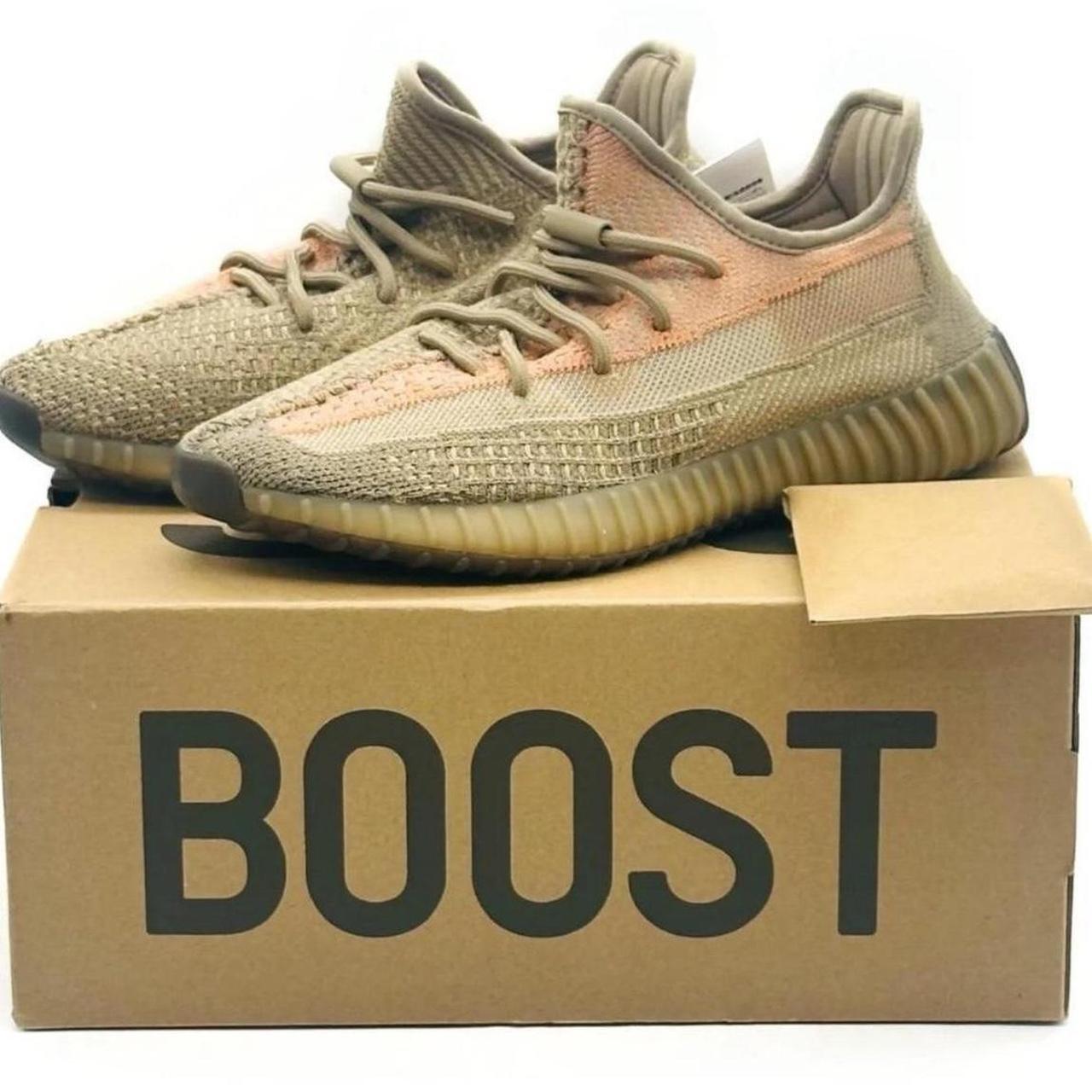 yeezy 350 v2 santau
