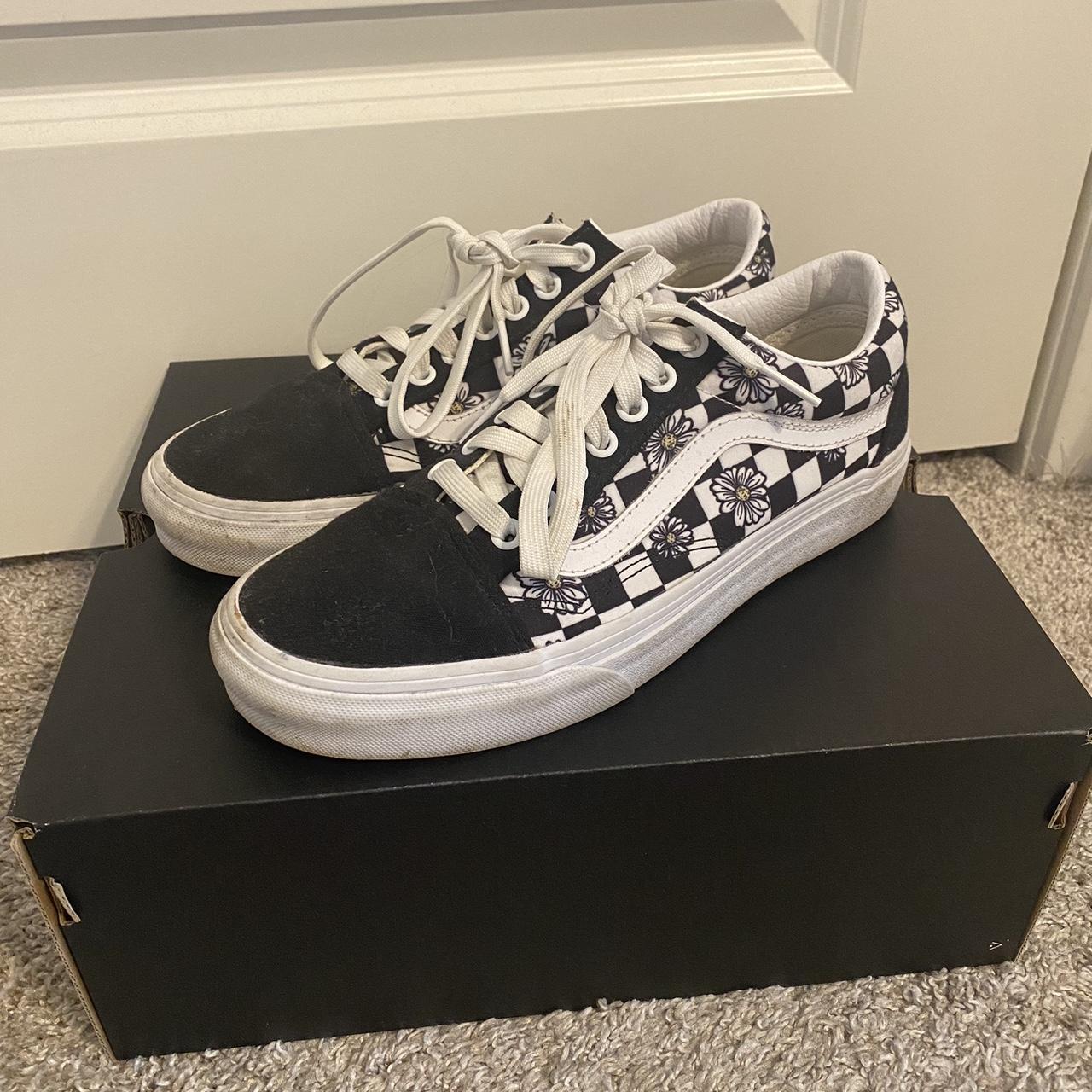 Vans sales checkered flowers