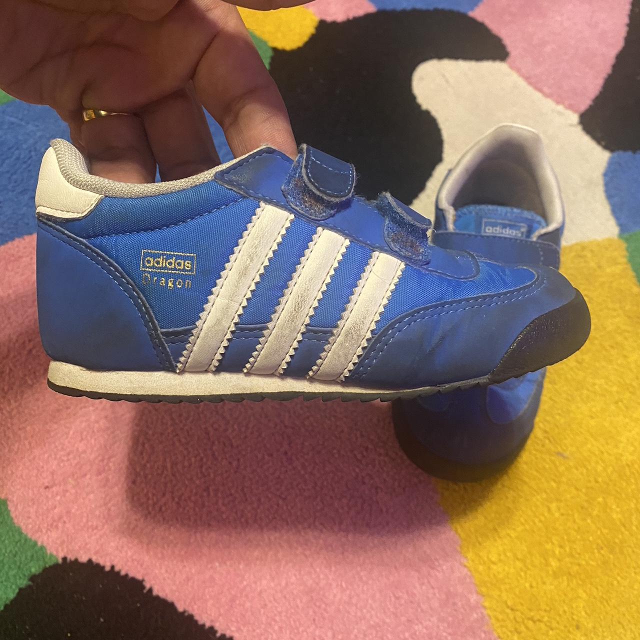 Adidas originals deals dragon junior trainers