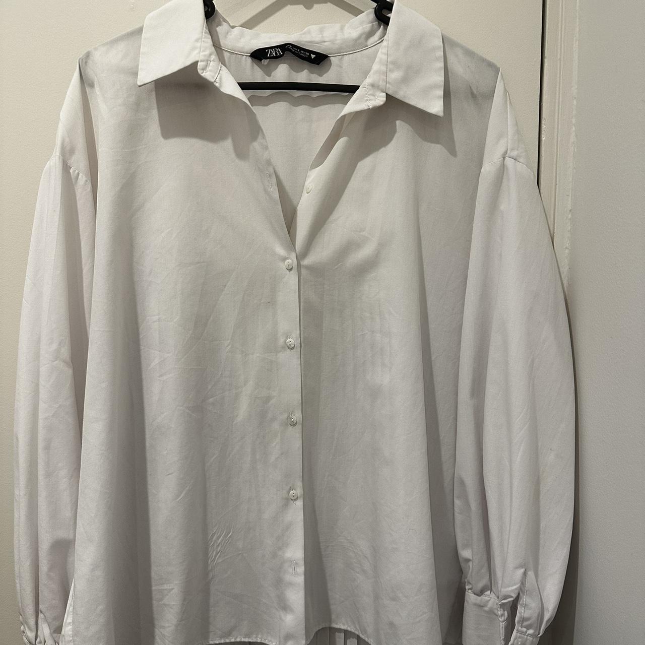 ZARA | SIZE 8 | white collared shirt with pleated... - Depop