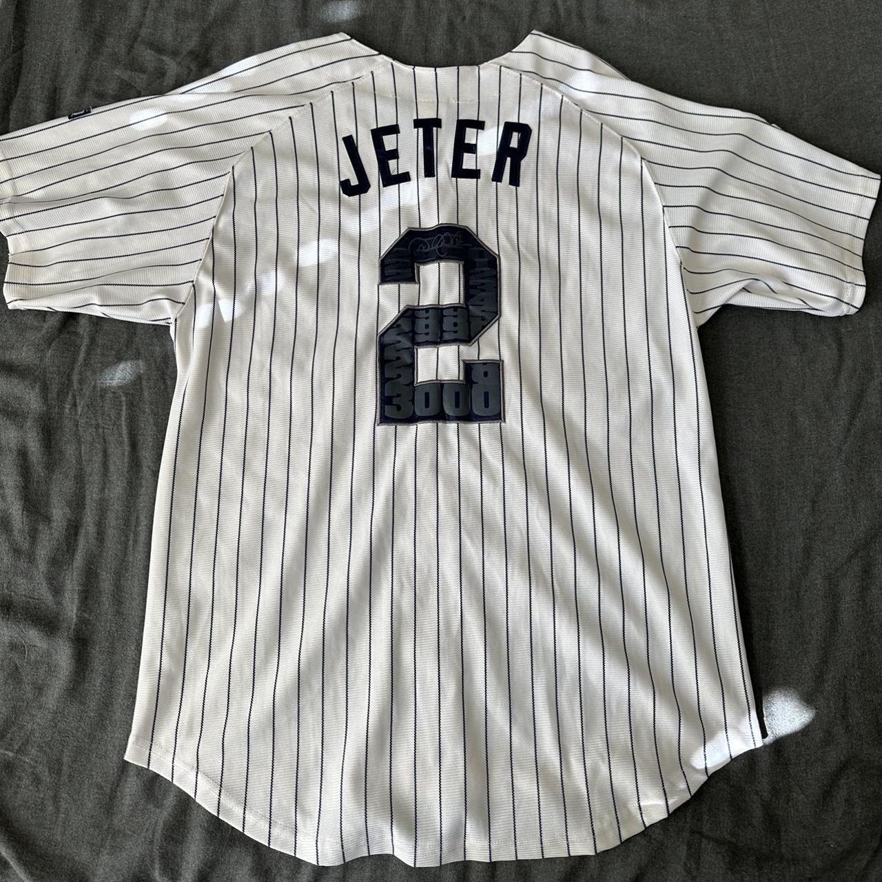 Derek Jeter 3000 hits Yankees jersey, Small pink