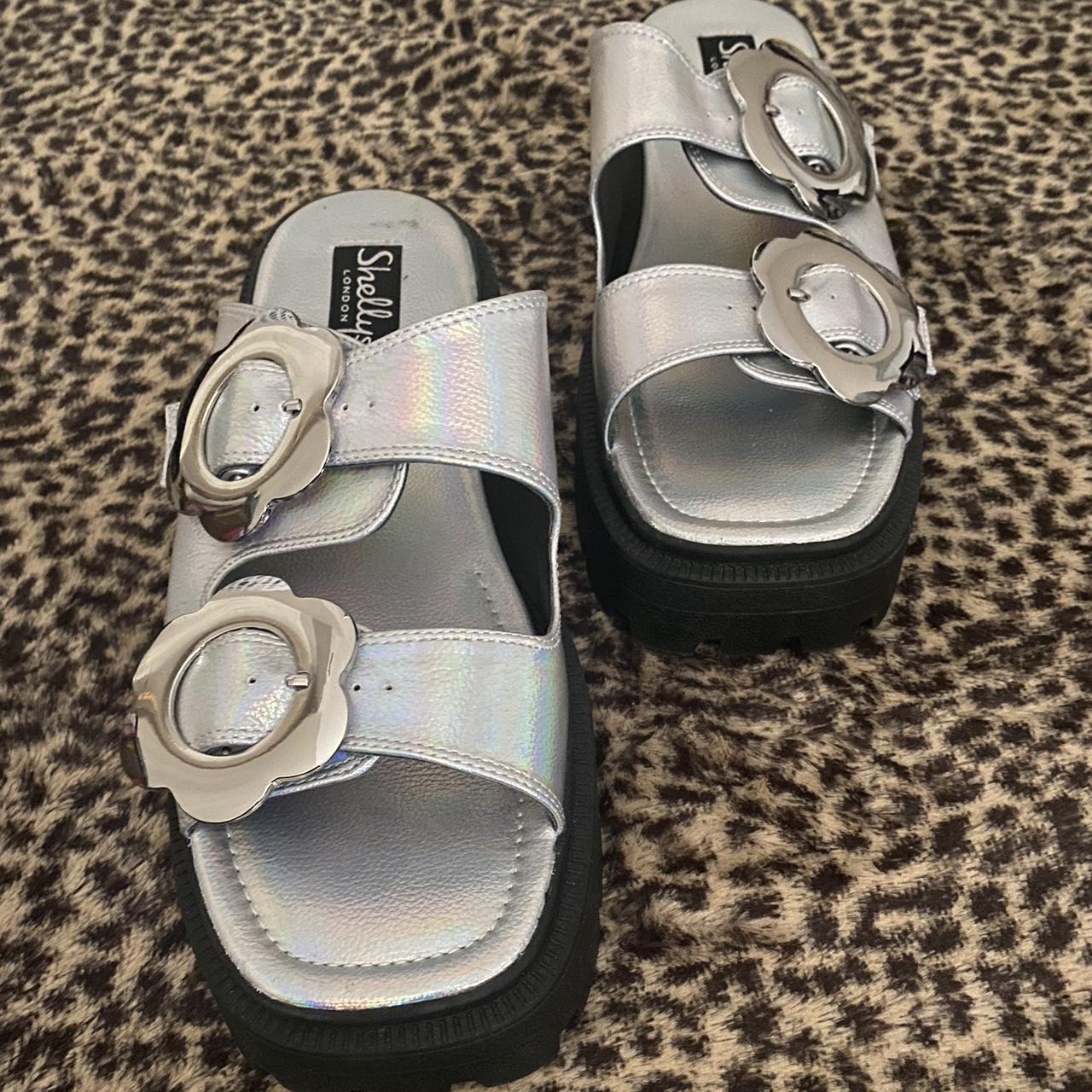 Shellys discount london sandals