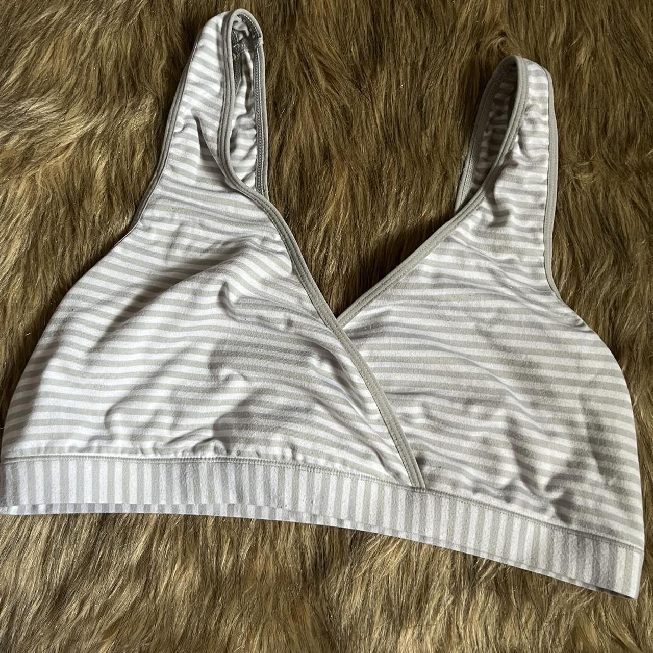 Secret Treasures Nursing Bra Size 2XL (about... Depop
