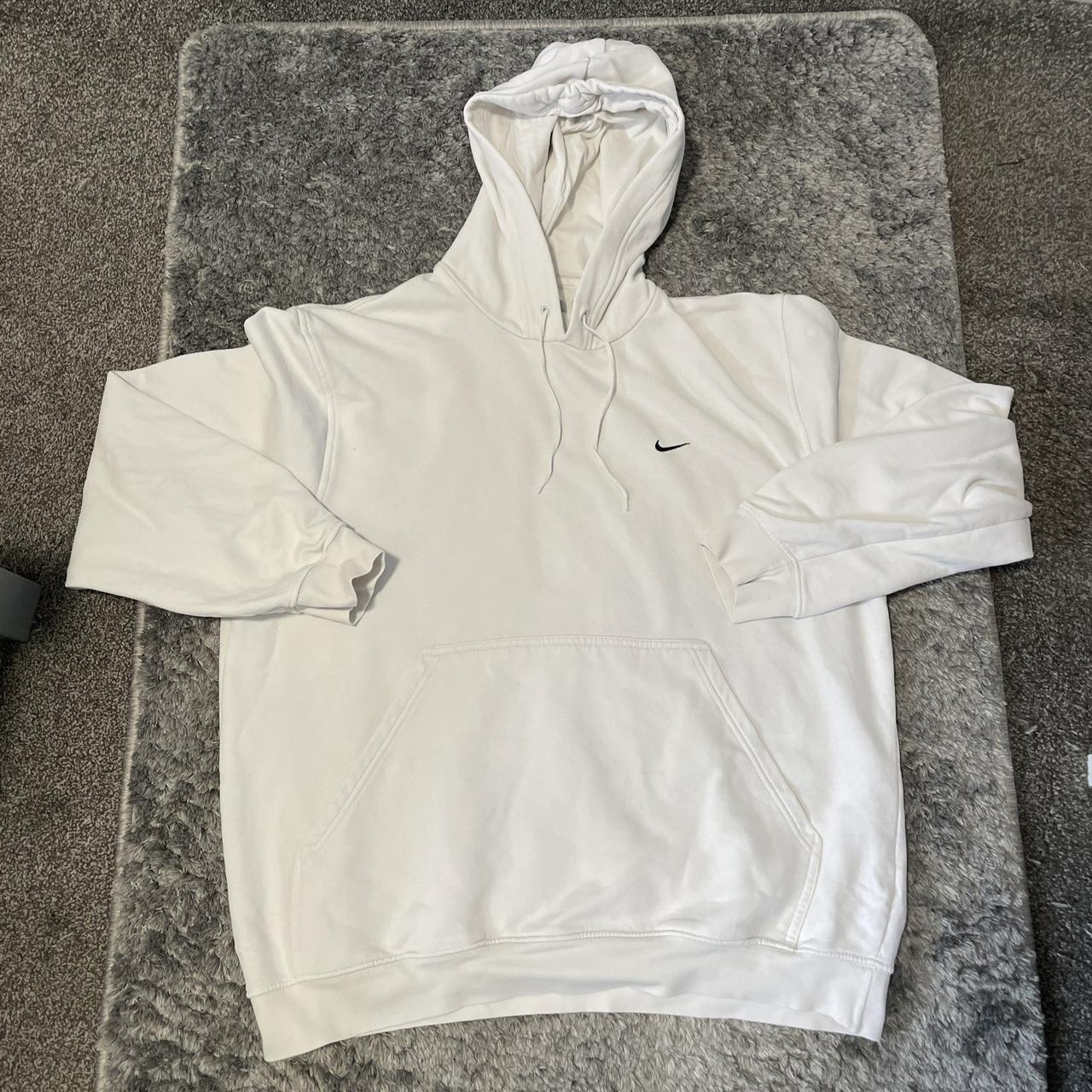 white nike hoodie vintage