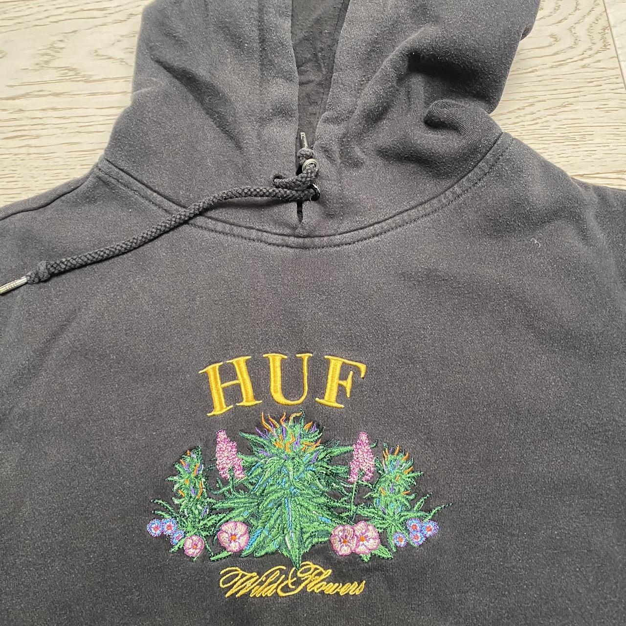 HUF embroidered flowers hoodie very Depop