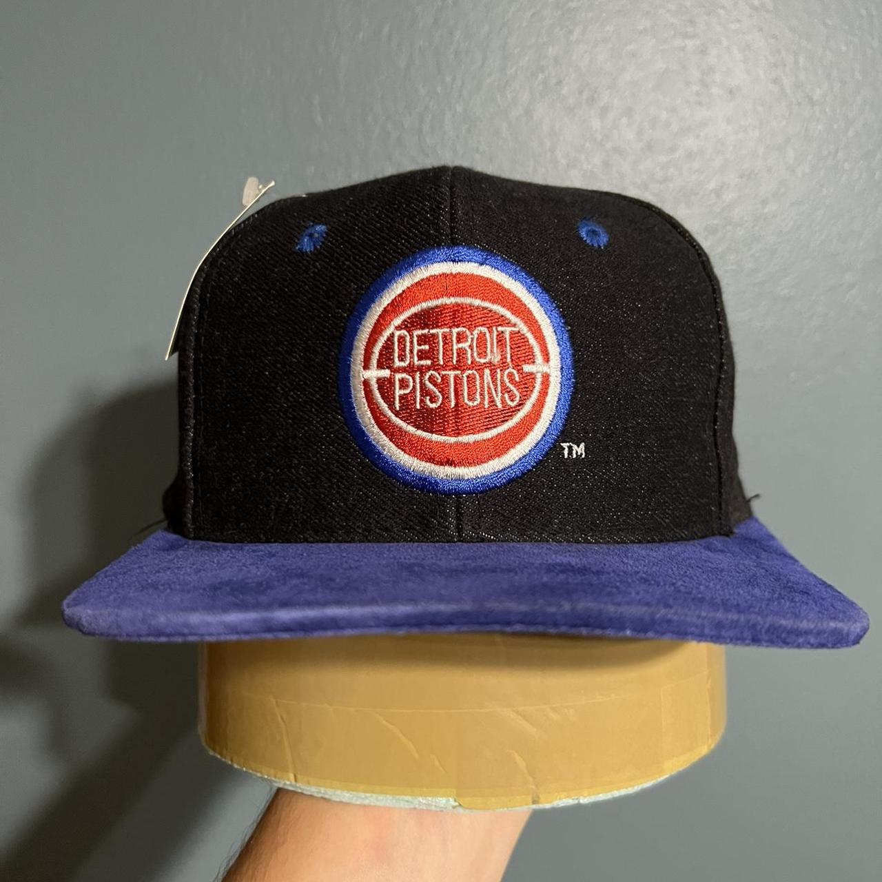 DS Vintage 90s Detroit Pistons Snapback Hat. Suede... - Depop