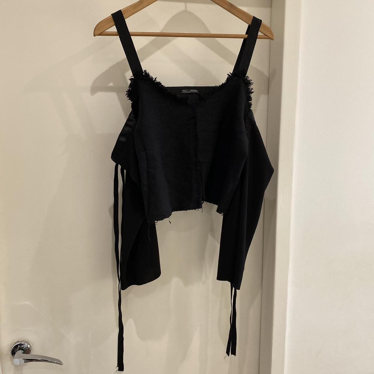 item listed by angjelstore