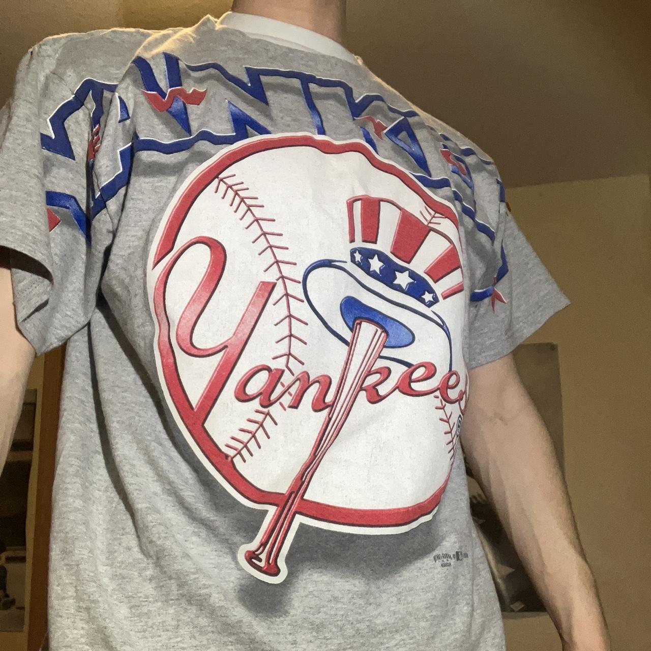 Vintage New York Yankees Shirt L Size: - Depop