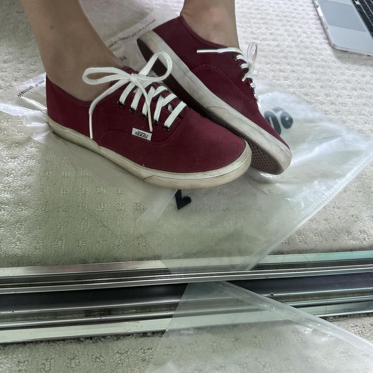 Burgundy vans canada best sale