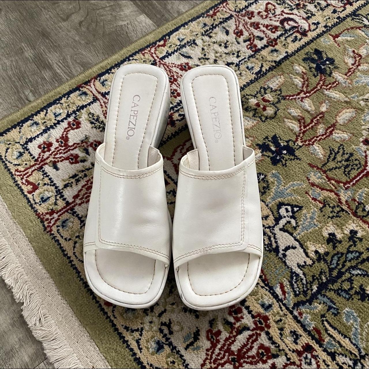 Yoki women white sandals - Gem