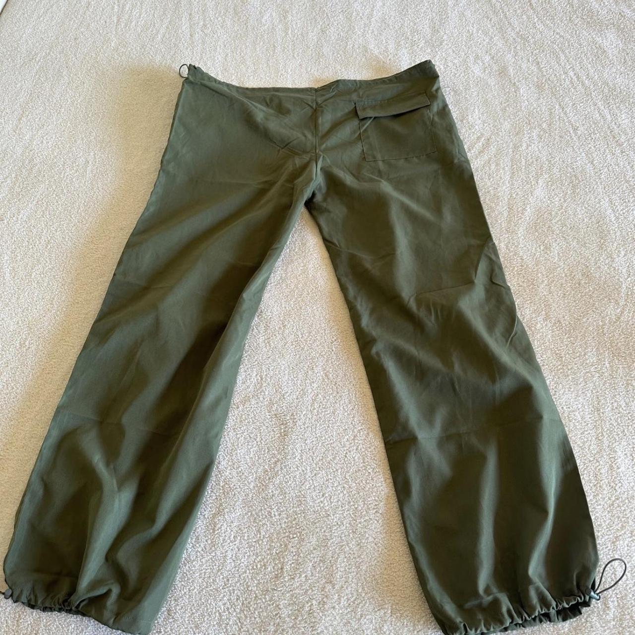 Women's Green Trousers | Depop