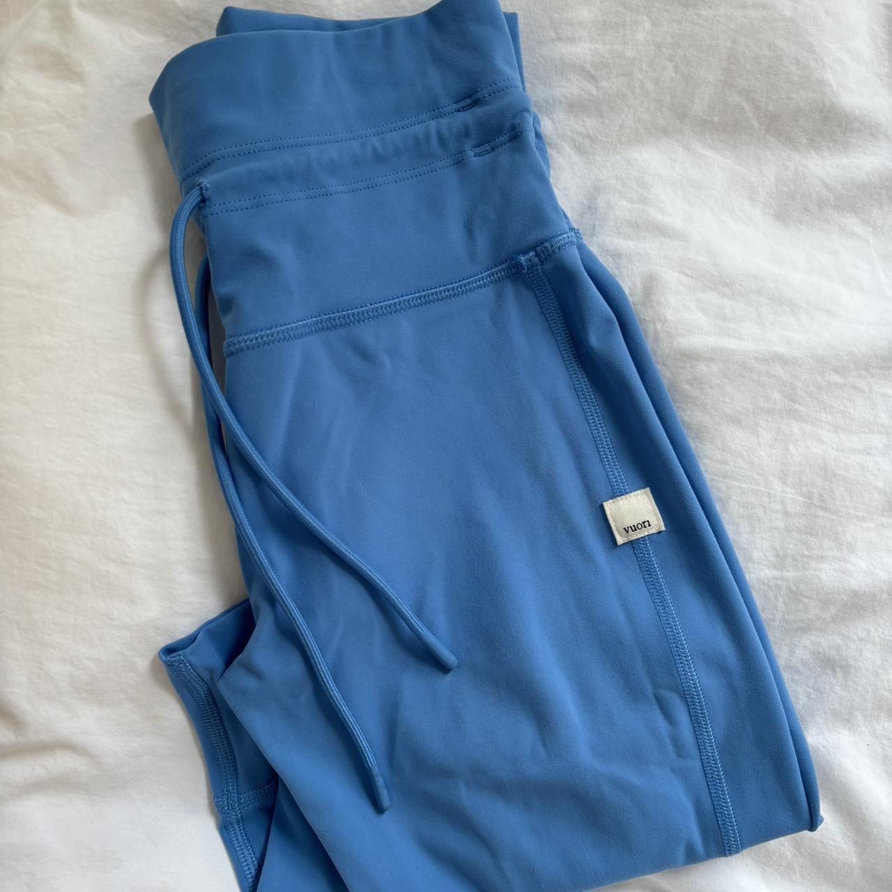 Vuori daily legging in color isle blue. - Depop