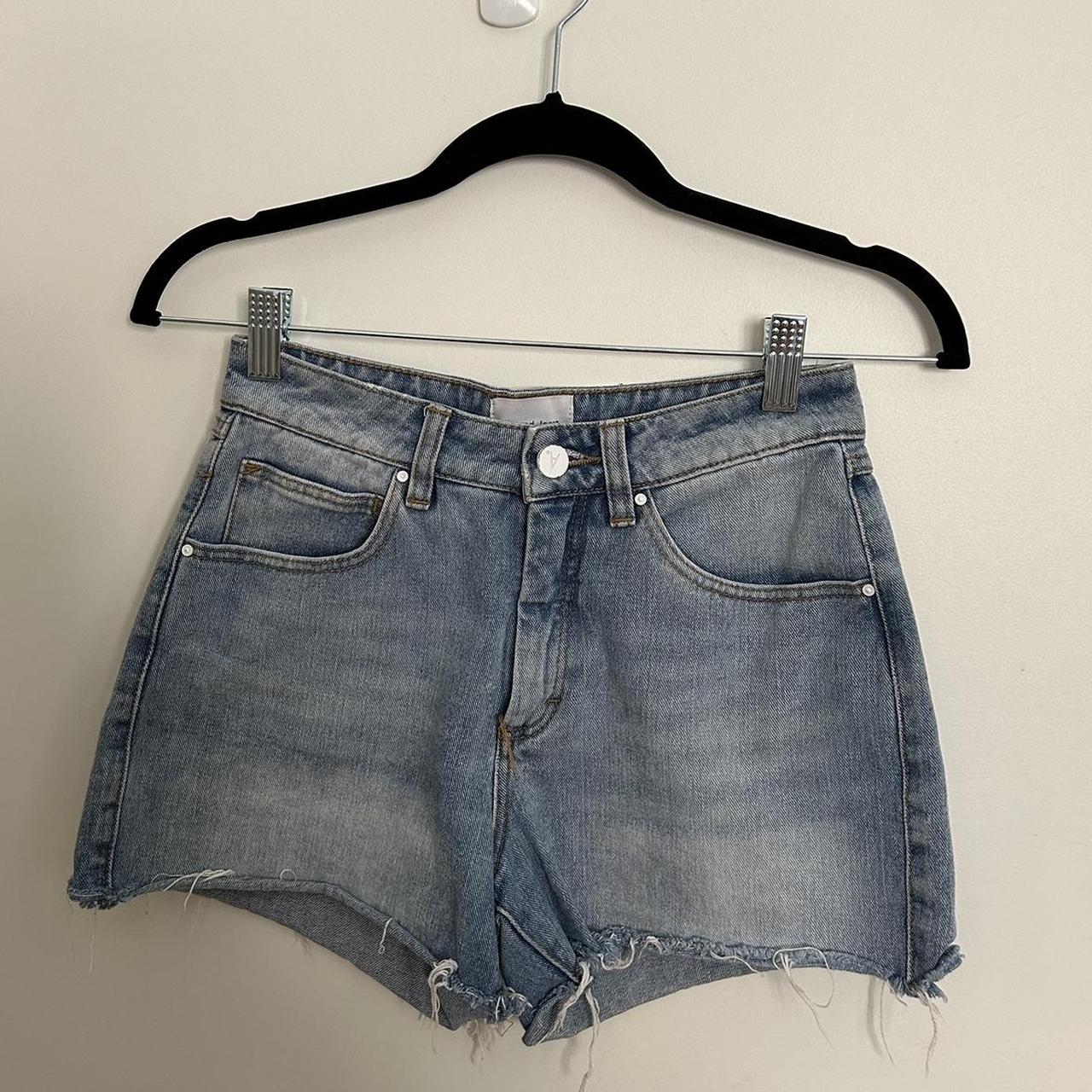 ABRAND shorts Mid to low rise, super comfy and worn... - Depop