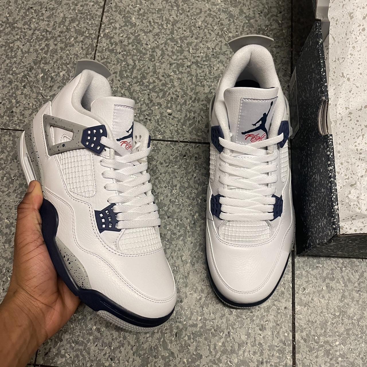 mens navy jordans