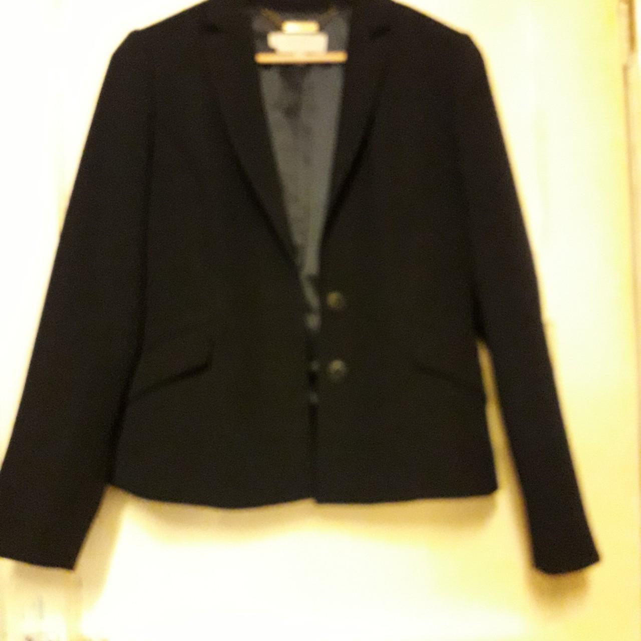 Hobbs Women's Navy Suit | Depop