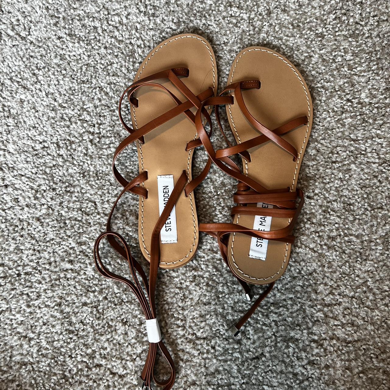Buyr.com | Flats | Steve Madden Travel Tan Leather Strappy Open Toe Pyramid  Studded Flat Sandals (Tan, 5)