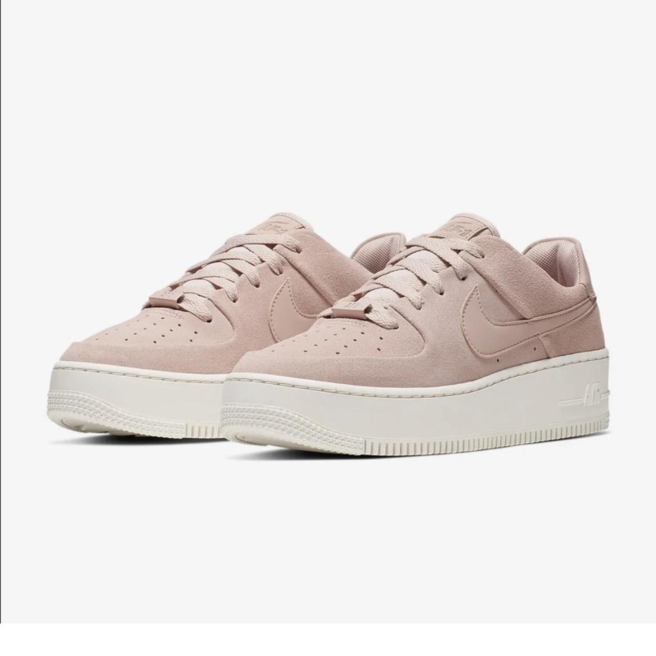 Womens nike air force store 1 sage low beige