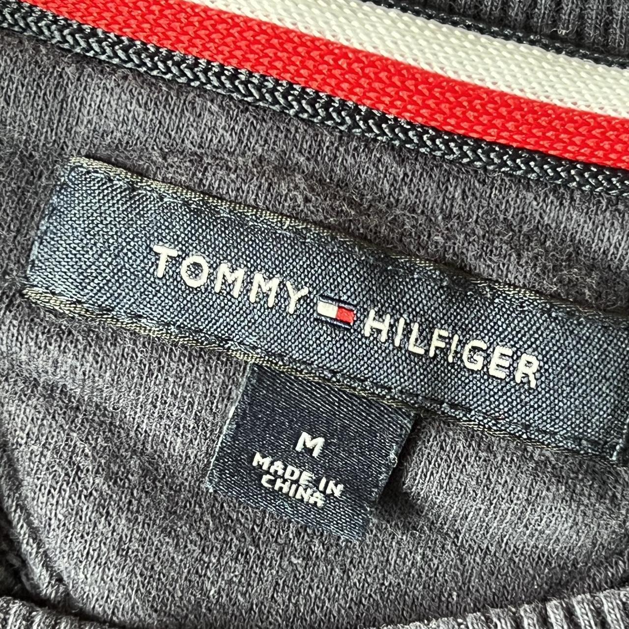 Tommy Hilfiger Men's Navy and Blue Sweatshirt | Depop