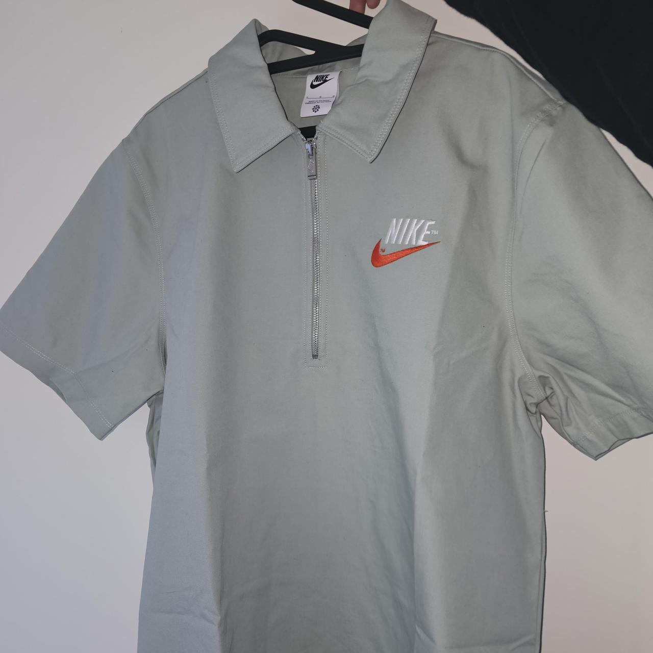 Nike Men's Tshirt Depop