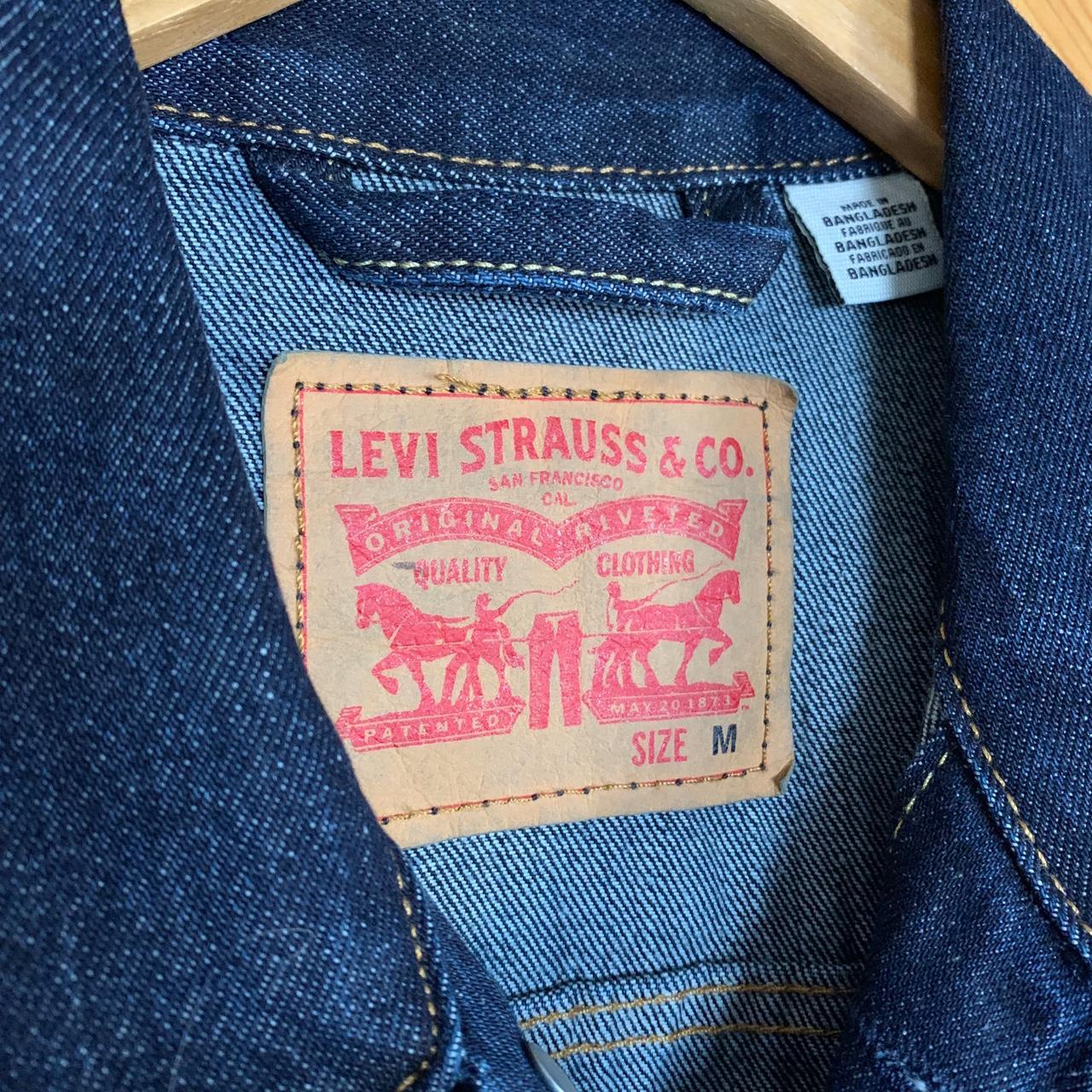 dark-wash-levi-s-classic-jean-jacket-in-excellent-depop