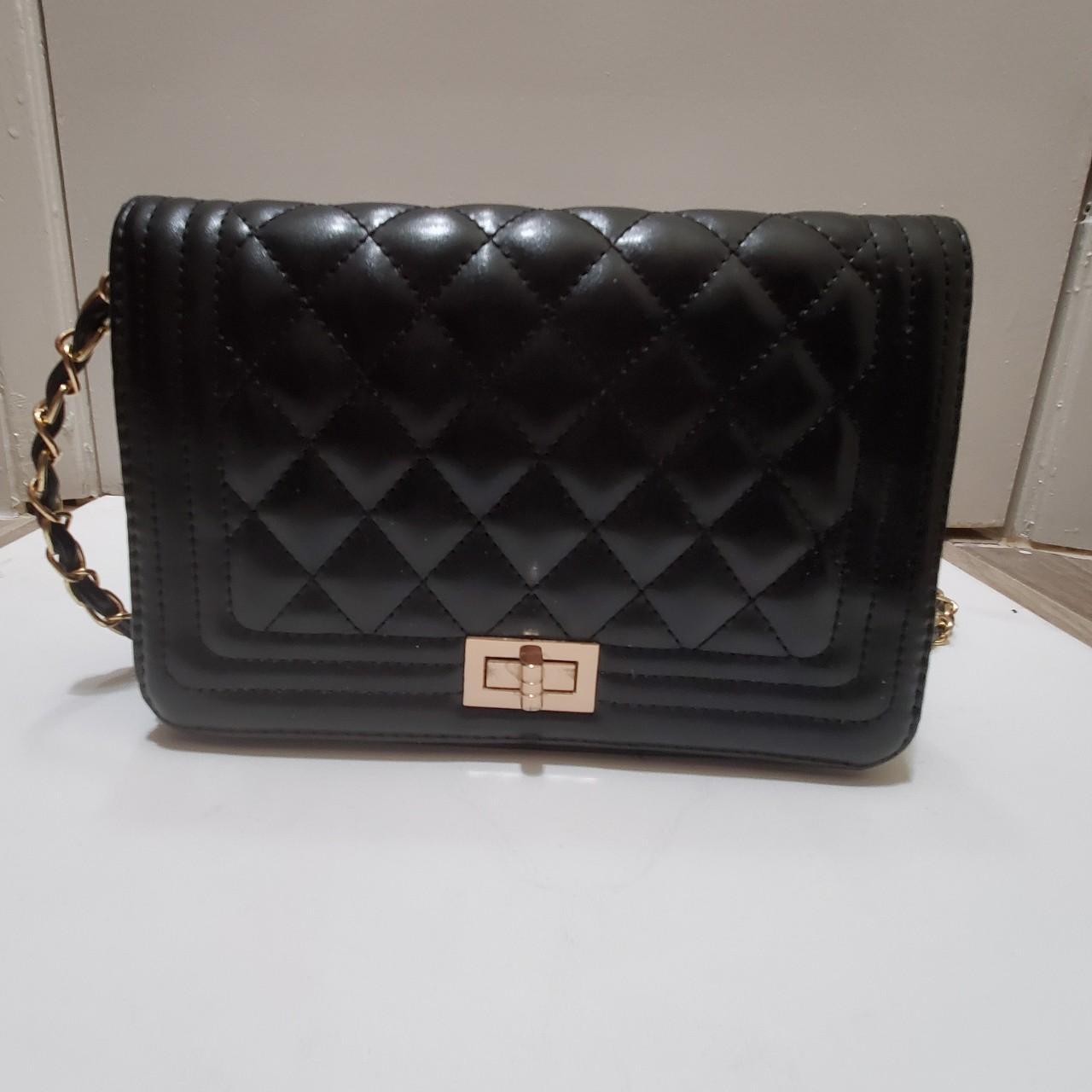 Forever 21 Women's Shoulder bags Black – Faux-leather Quilted