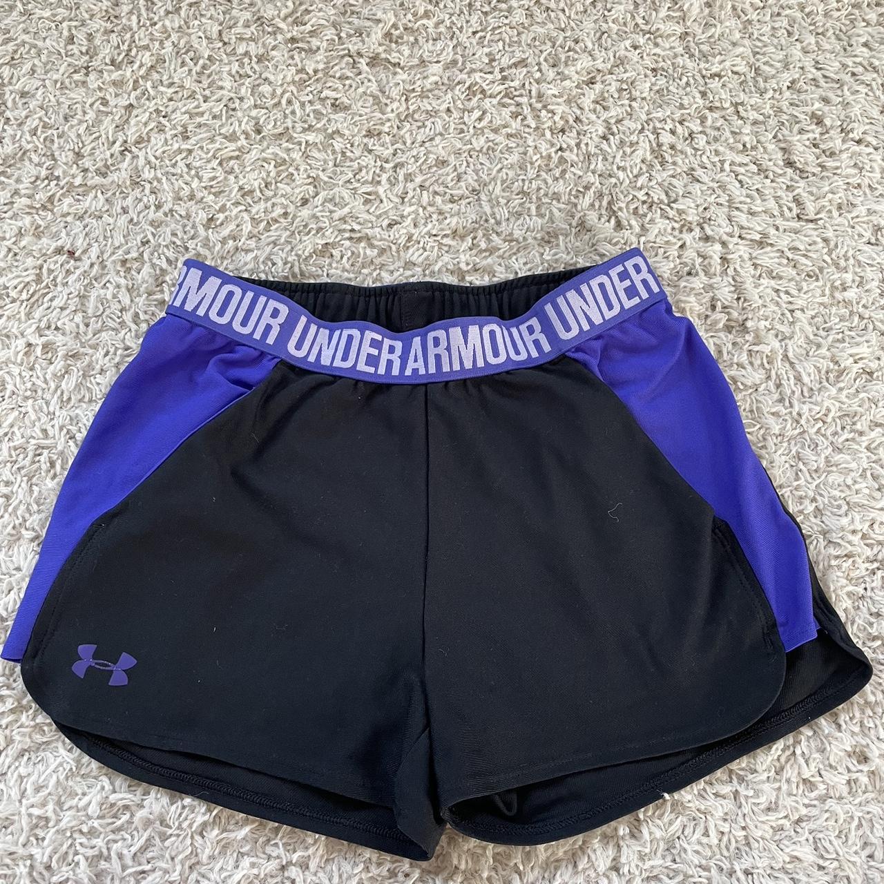 Under Armour Shorts -pockets - printed waist band - Depop