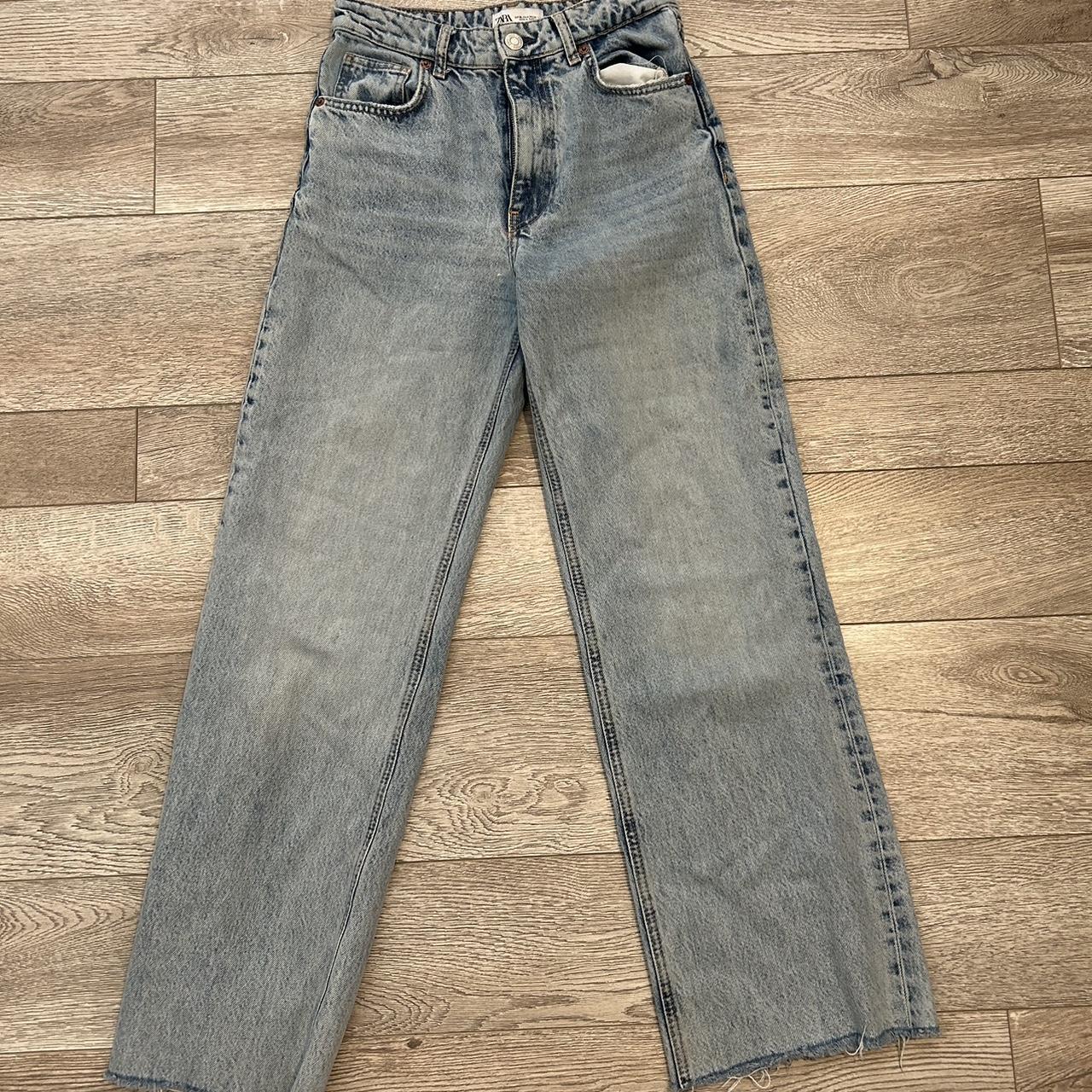 Zara wide leg jeans size 4 - Depop