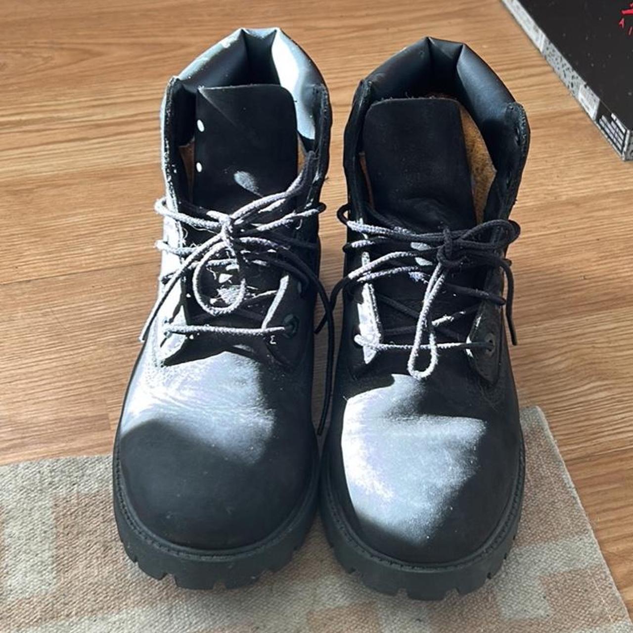 Black timberland best sale shoelaces