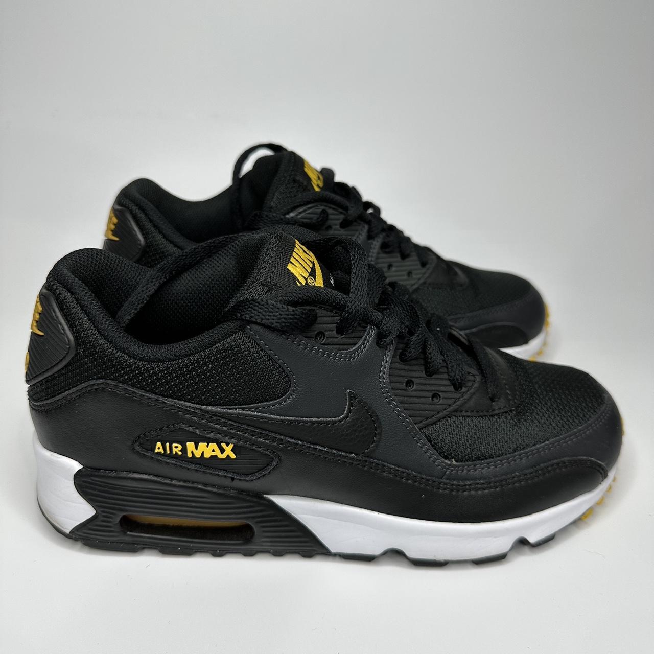 Nike Air max 5Y UK 4.5 EUR 37.5 23.5 cm - Depop