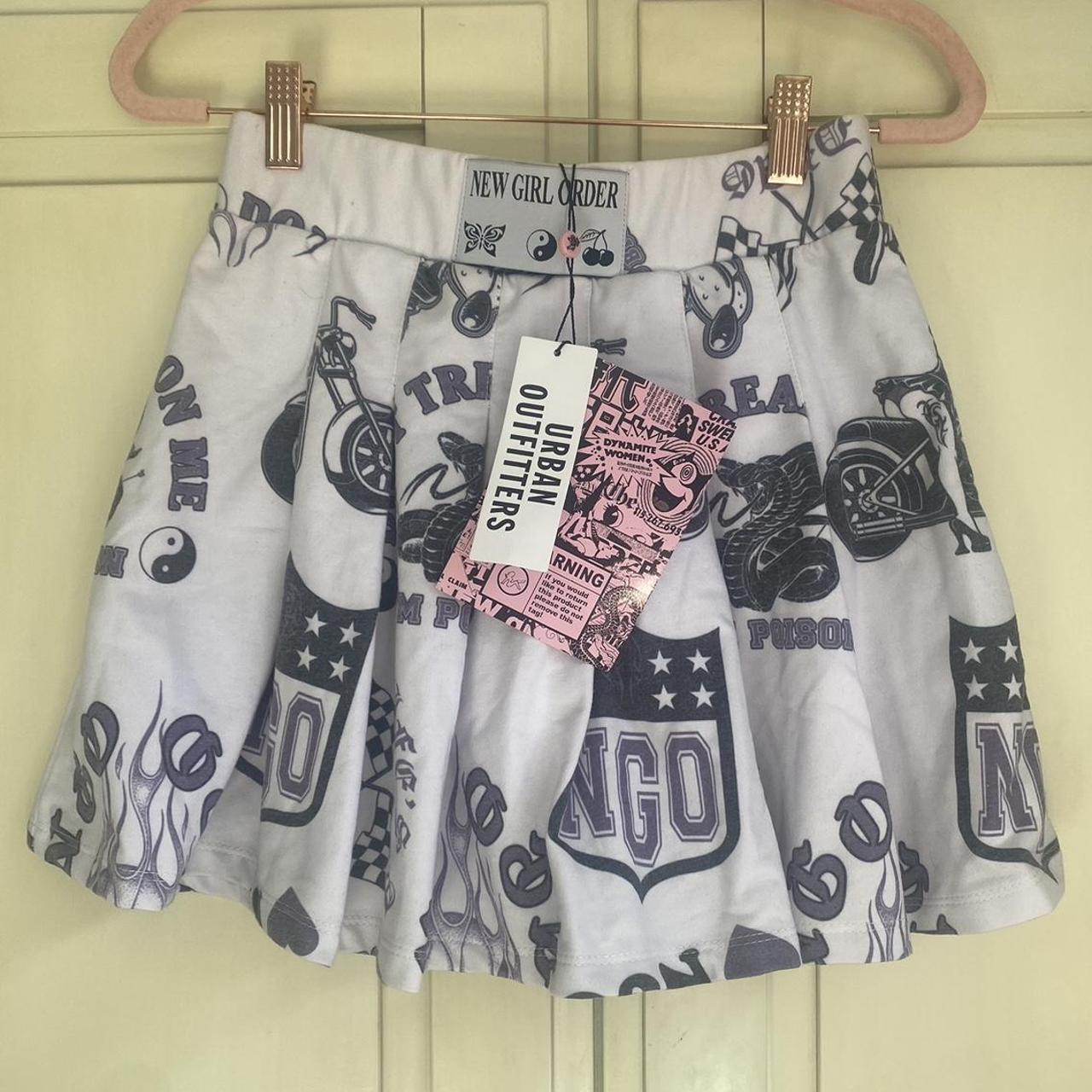  skater girl skirt patterned new girl order Depop