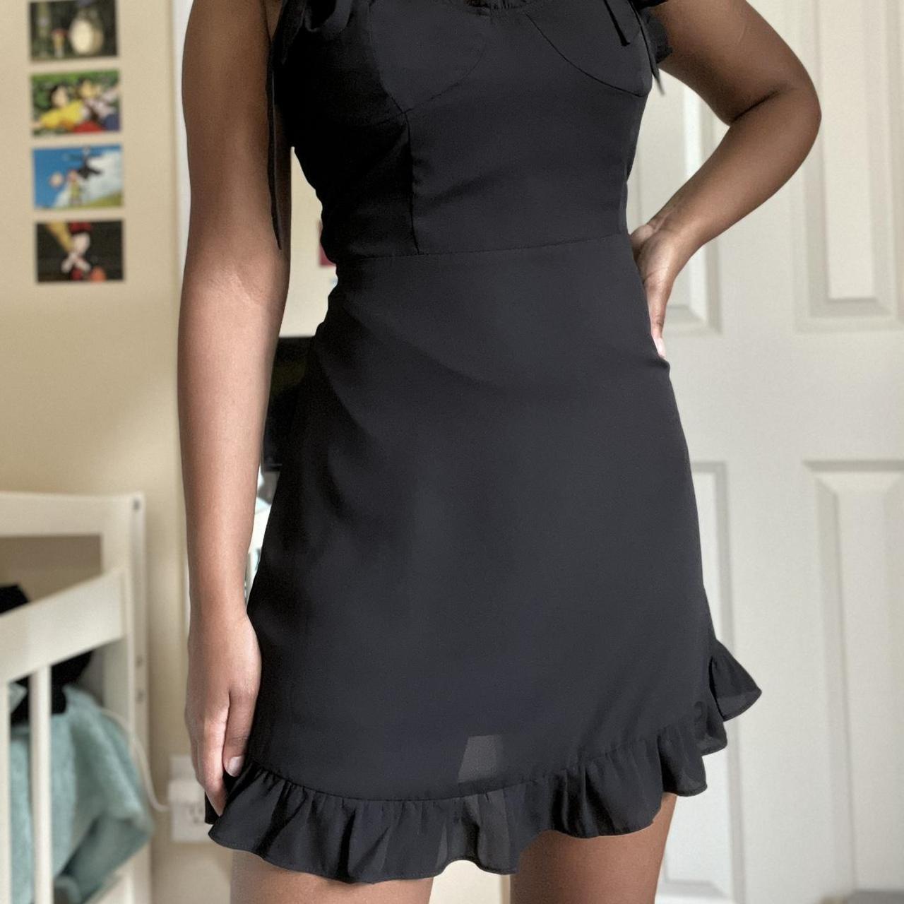 black mini dress🐈‍⬛ from forever 21 size large, very... Depop