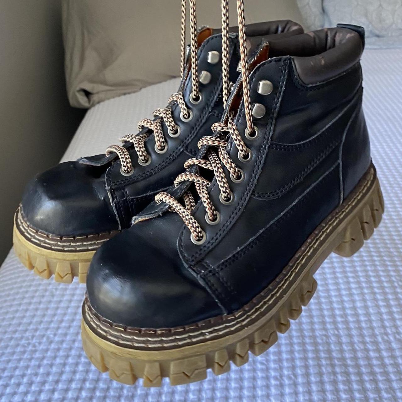 Absolutely Beautiful Y2K/90s Platform Boots - Just... - Depop