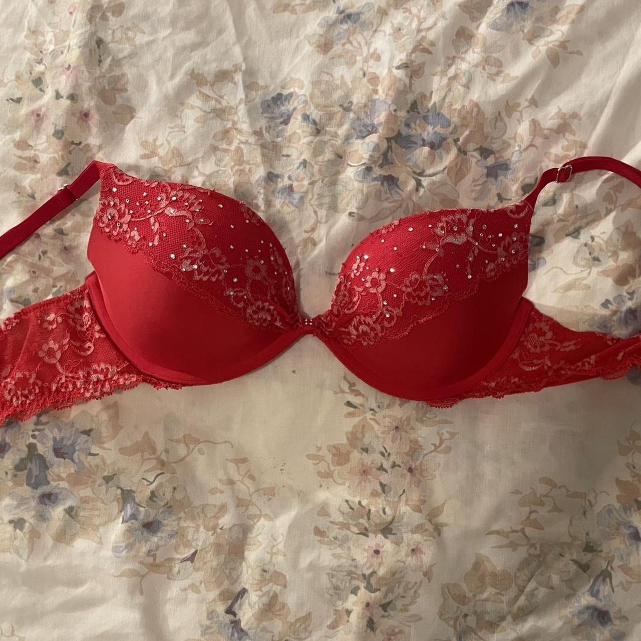 Victorias Secret PINK red lace bra 🦋ALL OFFERS - Depop