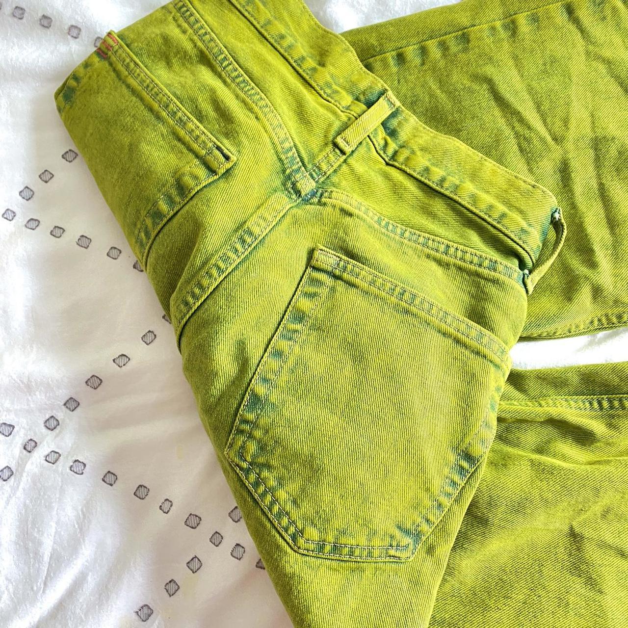 BDG Women's Green and Khaki Jeans Depop