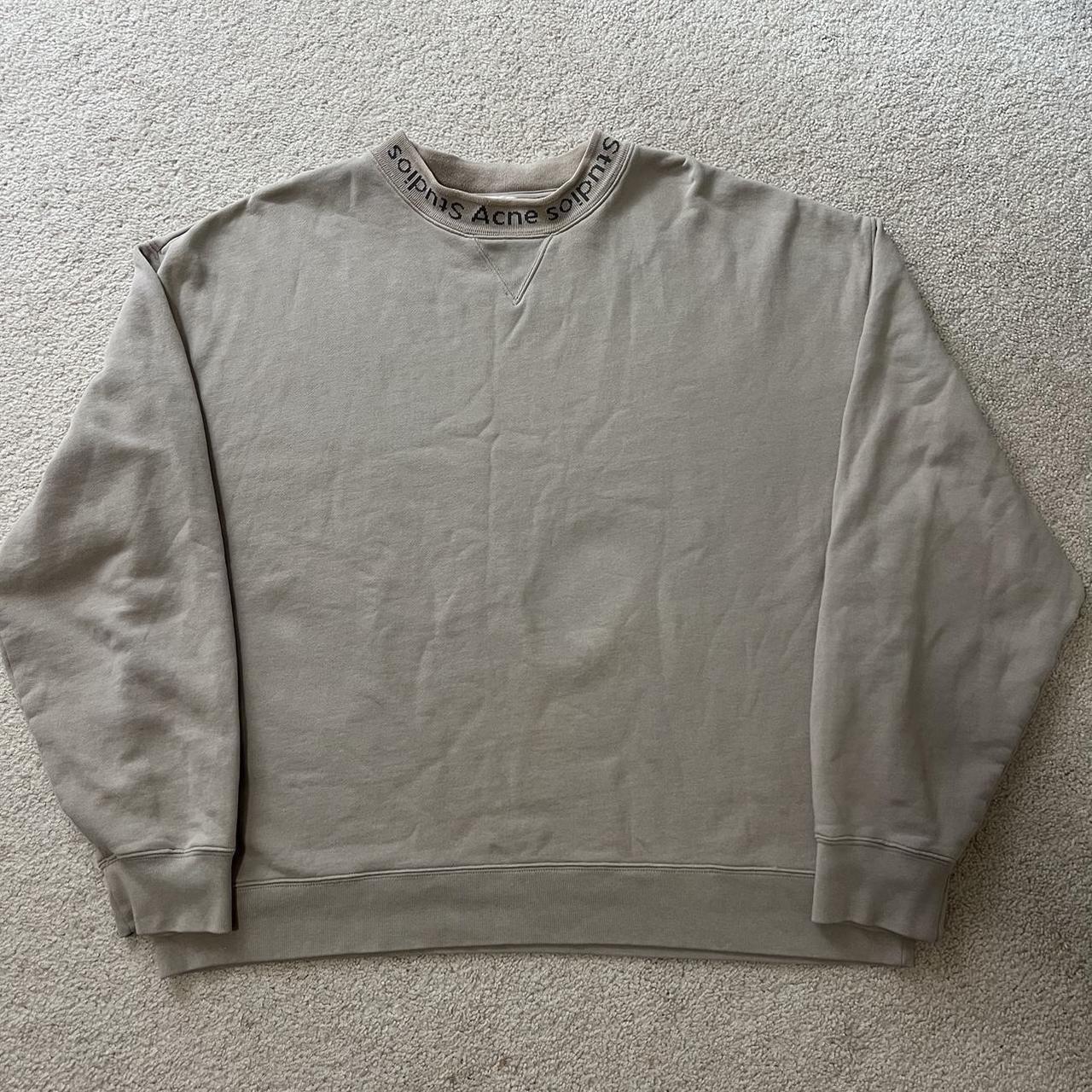 For sale is a rare Acne Studios Flogho Logo Neck