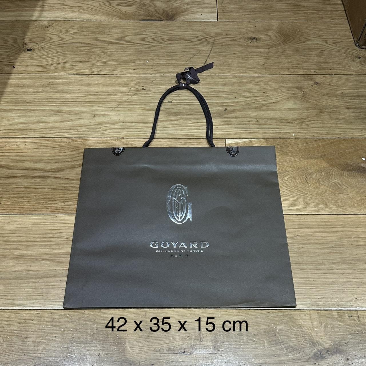 Louis Vuitton magnetic medium box Box Size 37.5 x - Depop